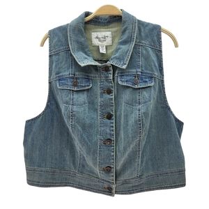 American Rag Women Size 3X Blue Denim Vest